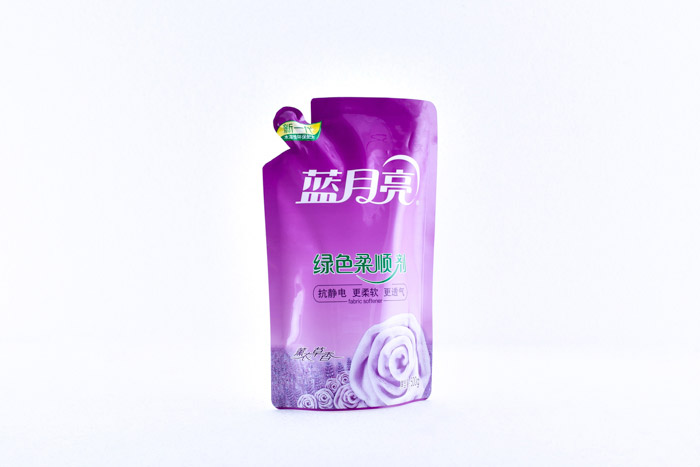 Daily chemical bag